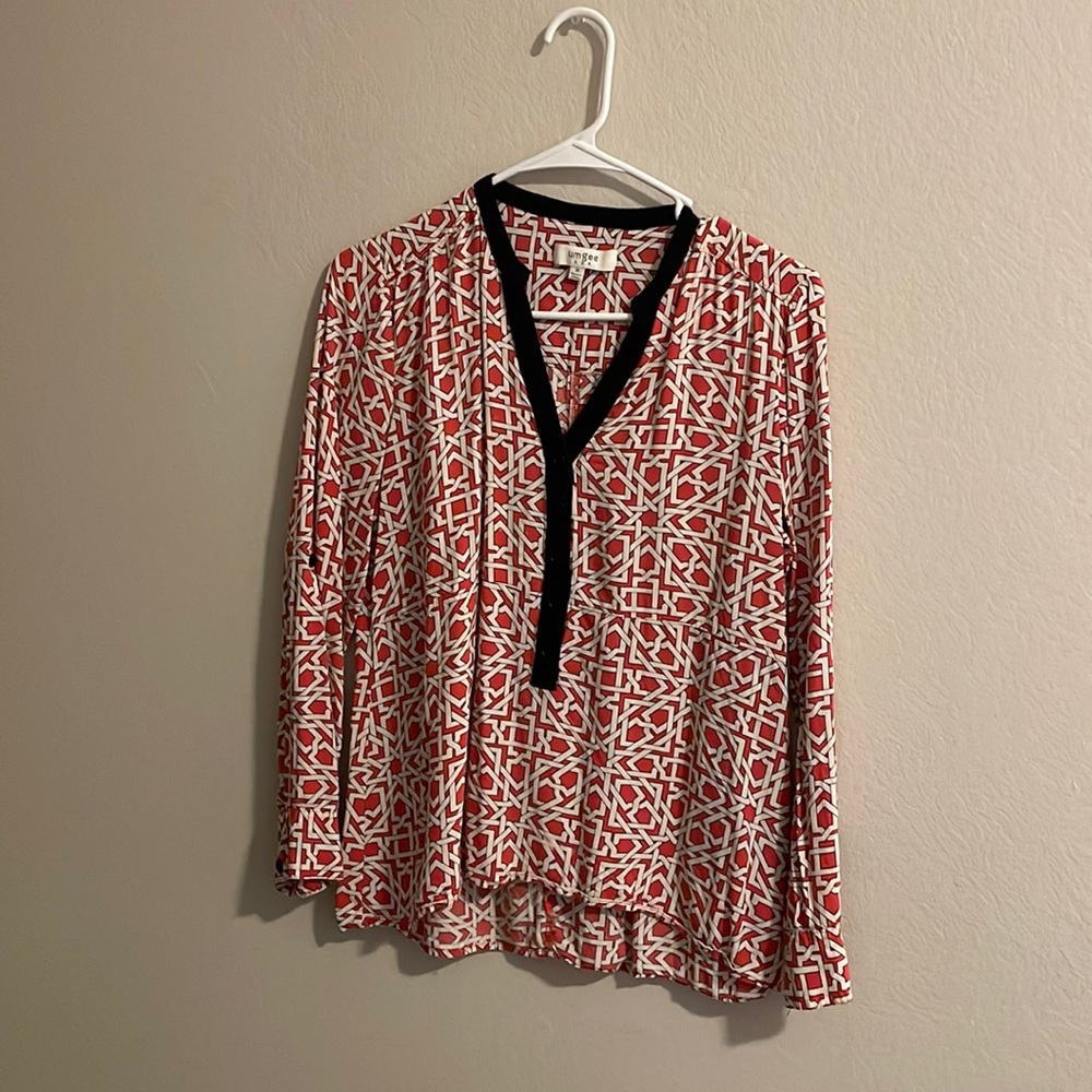 Medium Orange & White half-button down blouse